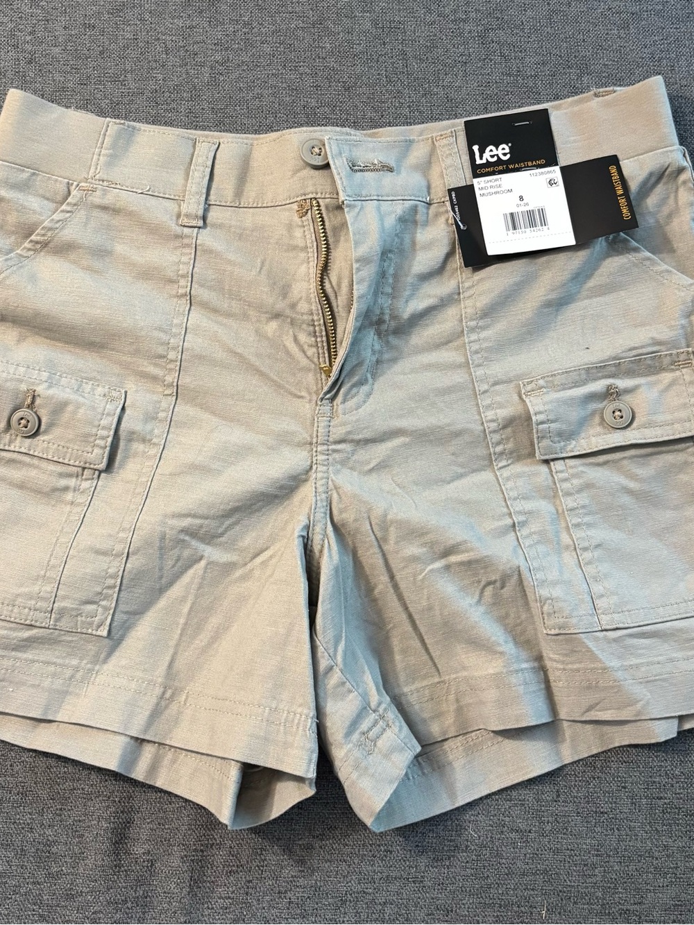 Lee Men's Cargo Shorts in Beige